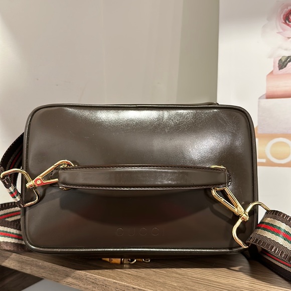 🤎Gucci Patent Leather Vanity Bag 🤎 - Picture 4 of 17